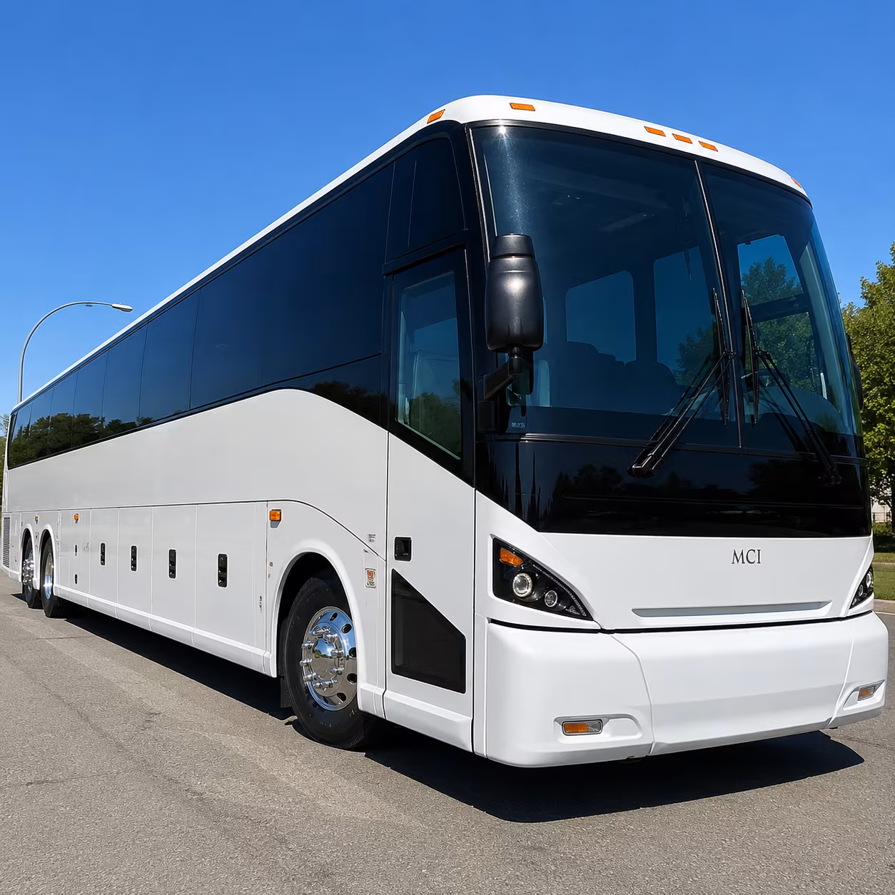 ccsu campus employee and event shuttle buses in new britain