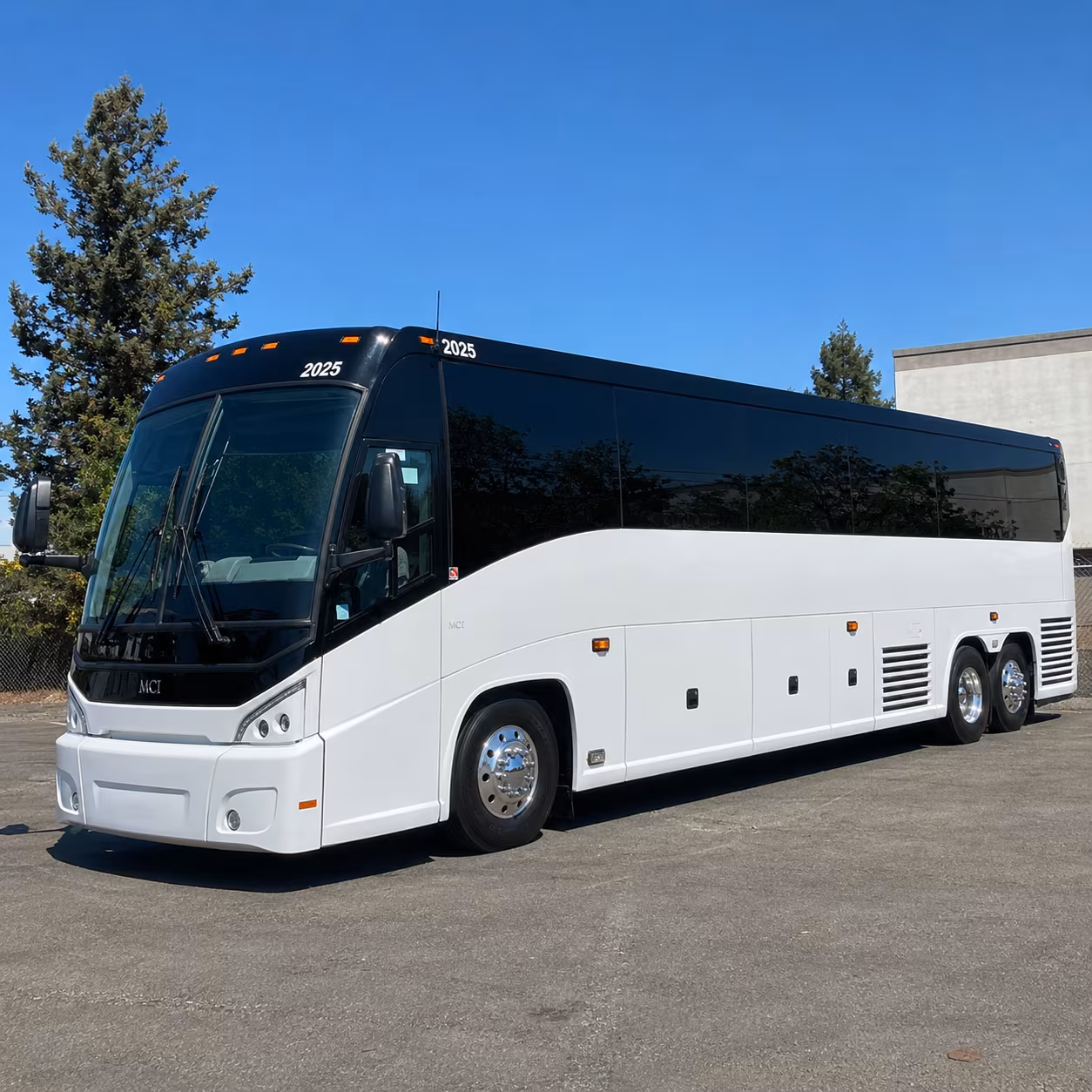 medical conference and staff shuttle buses to uconn health and hartford healthcare