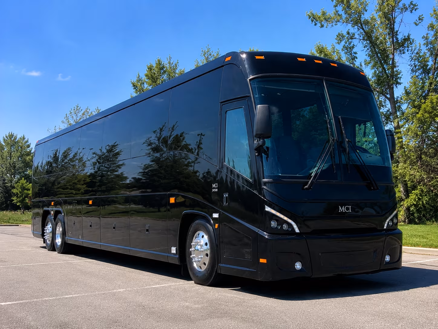 shuttle your wedding guests between hartford hotels and your new britain venue